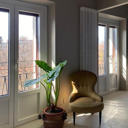 Bilocale Di Design Con Vista In Crocetta Quadronno Apartment Milan Exterior photo